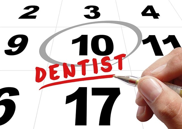 dentist-640x480-23516268.jpeg