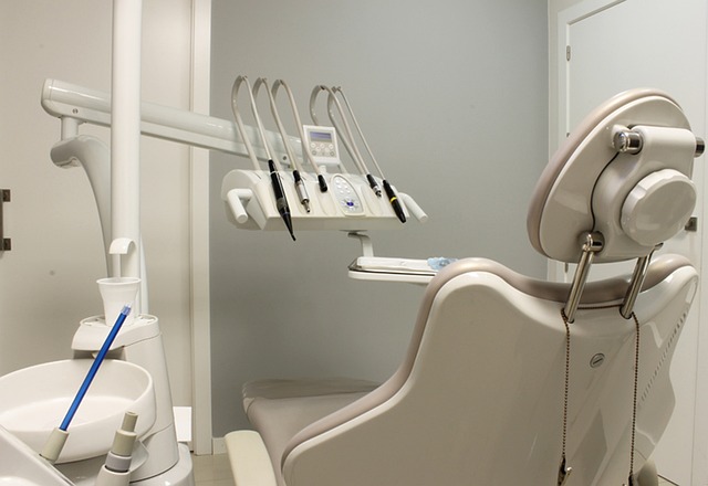 Dentist