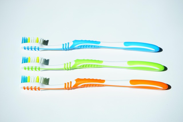 dentist-640x480-77171477.jpeg